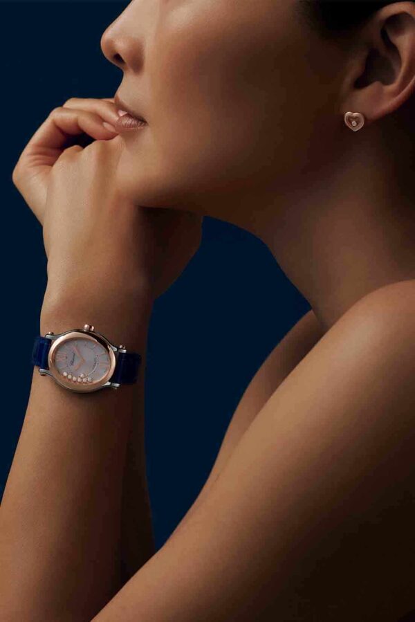 chopard-uhr-ohrring-278602-6001_83A054-5001_40-juwelierkoppshop-tragebild